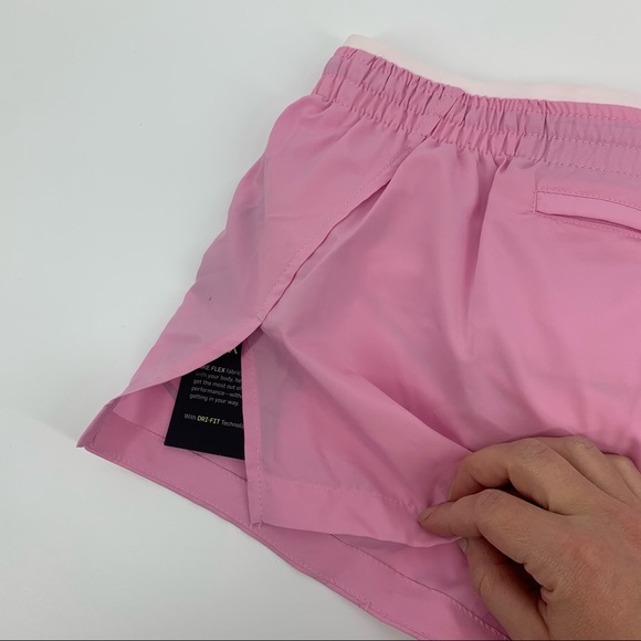 Nike women’s shorts Size XS Pink - Picture 4 of 7